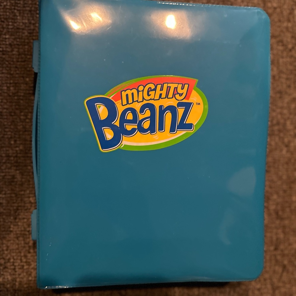 Mighty Beanz